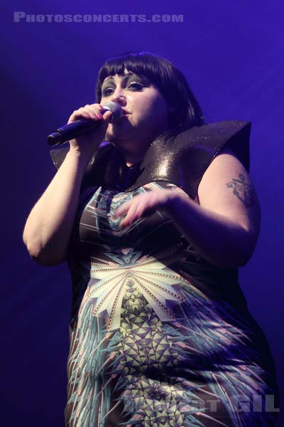 BETH DITTO - 2011-05-27 - PARIS - Nef Nord - Grande Halle - 